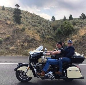 Meet your Posher, Jd